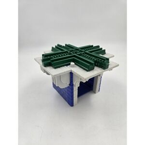 Fisher Price Geotrax C5218 Train Track Raised Elevated CrossOver Mattel 2004